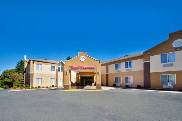Hotels Near University Of Hartford Hotels Near University Of Hartford